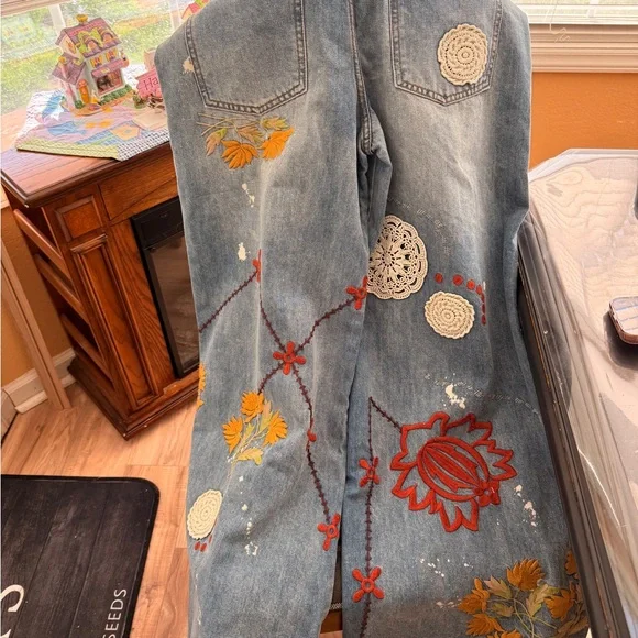 Oli & Hali Blue Floral Embroidered Wide-Leg Jeans - Picture 2 of 5